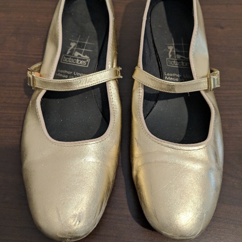 TicTacToes Gold Dance Shoes Size 8.5